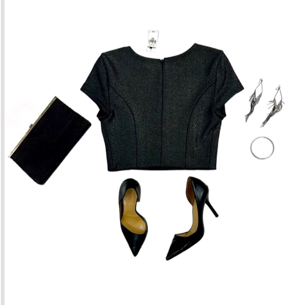 Express Top - NWT - Picture 2 of 5